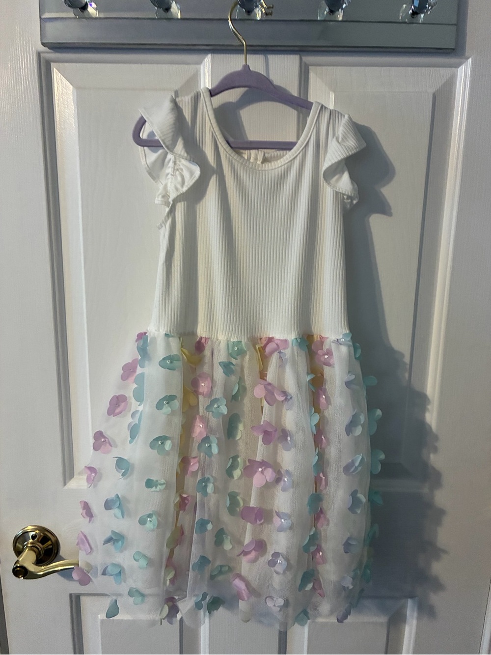 Between Girls White Floral Applique Party Dress size 6
